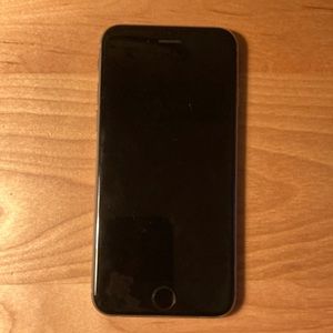 Gently used iPhone 6S 16GB